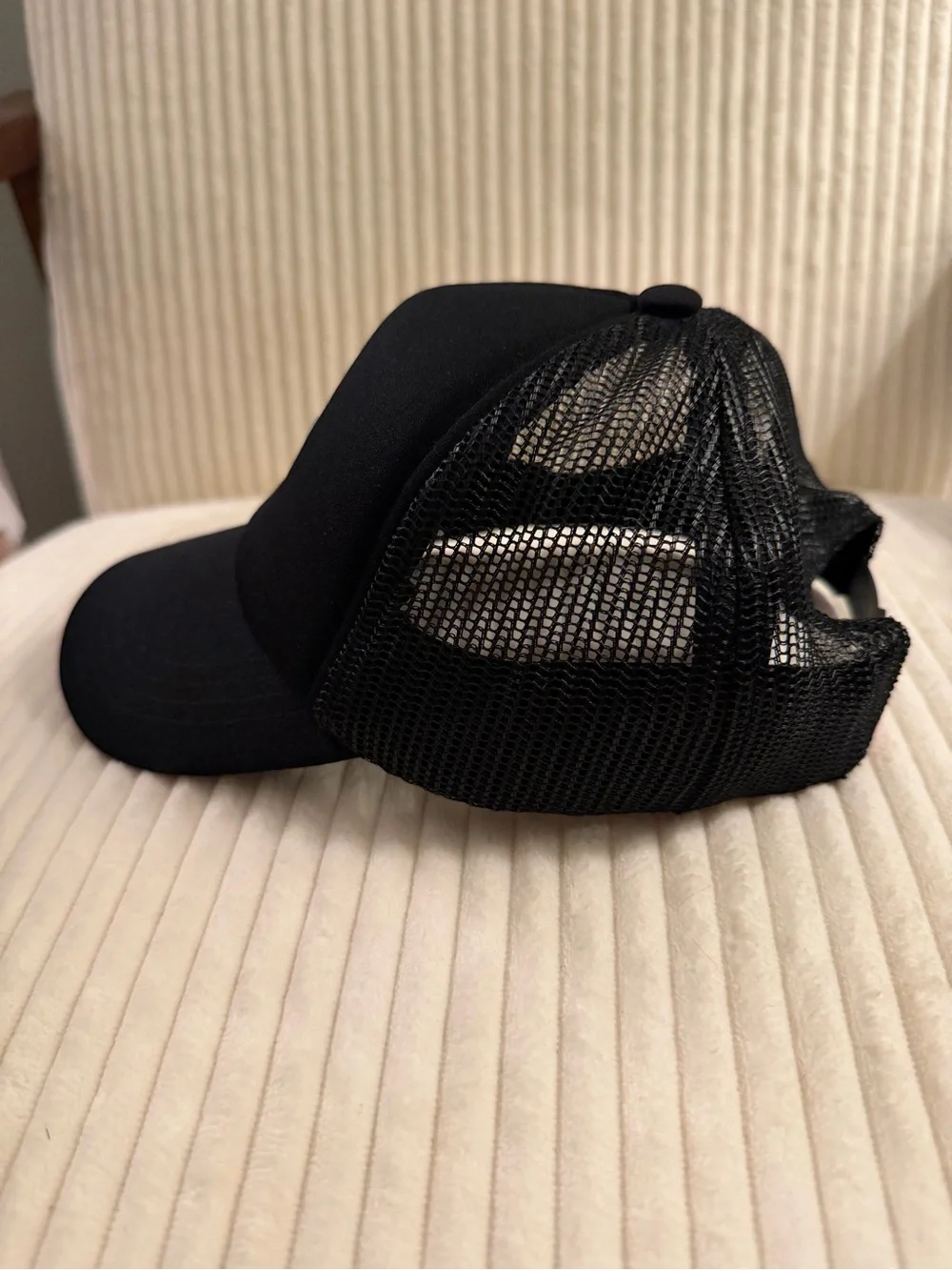Herschel Supply Company Youth Kids Black Trucker Cap